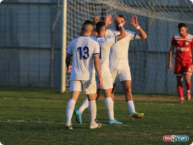 חלאיילה חוגג את השלישי (דאפר מחאמיד)